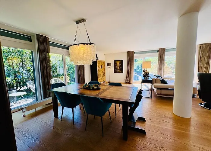 Haus Mit Garten - Im Villenviertel & Zentral Dom wakacyjny