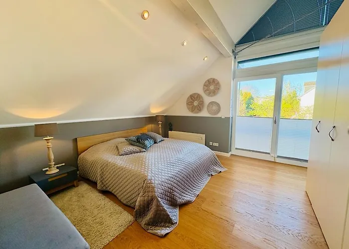 Haus Mit Garten - Im Villenviertel & Zentral Dom wakacyjny *